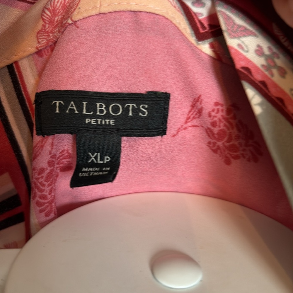 Talbots Patchwork Tie Neck Blouse. Worn Twice. 13… - image 5